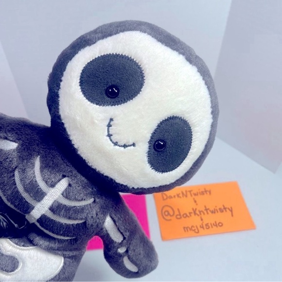 BNWT Jellycat I am Skeleton Bob ORIGINAL RELEASE - Picture 8 of 11